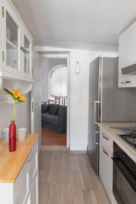 Penthouse With Jacuzzi On Private Terrace In Trastevere Roma Dış mekan fotoğraf