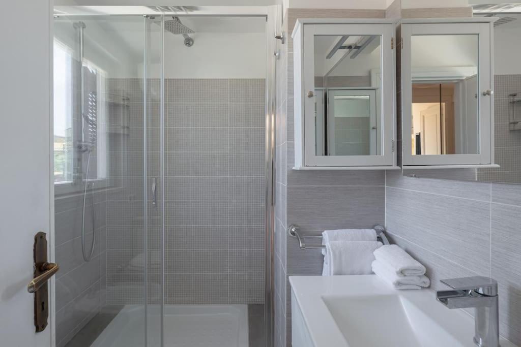 Penthouse With Jacuzzi On Private Terrace In Trastevere Roma Dış mekan fotoğraf